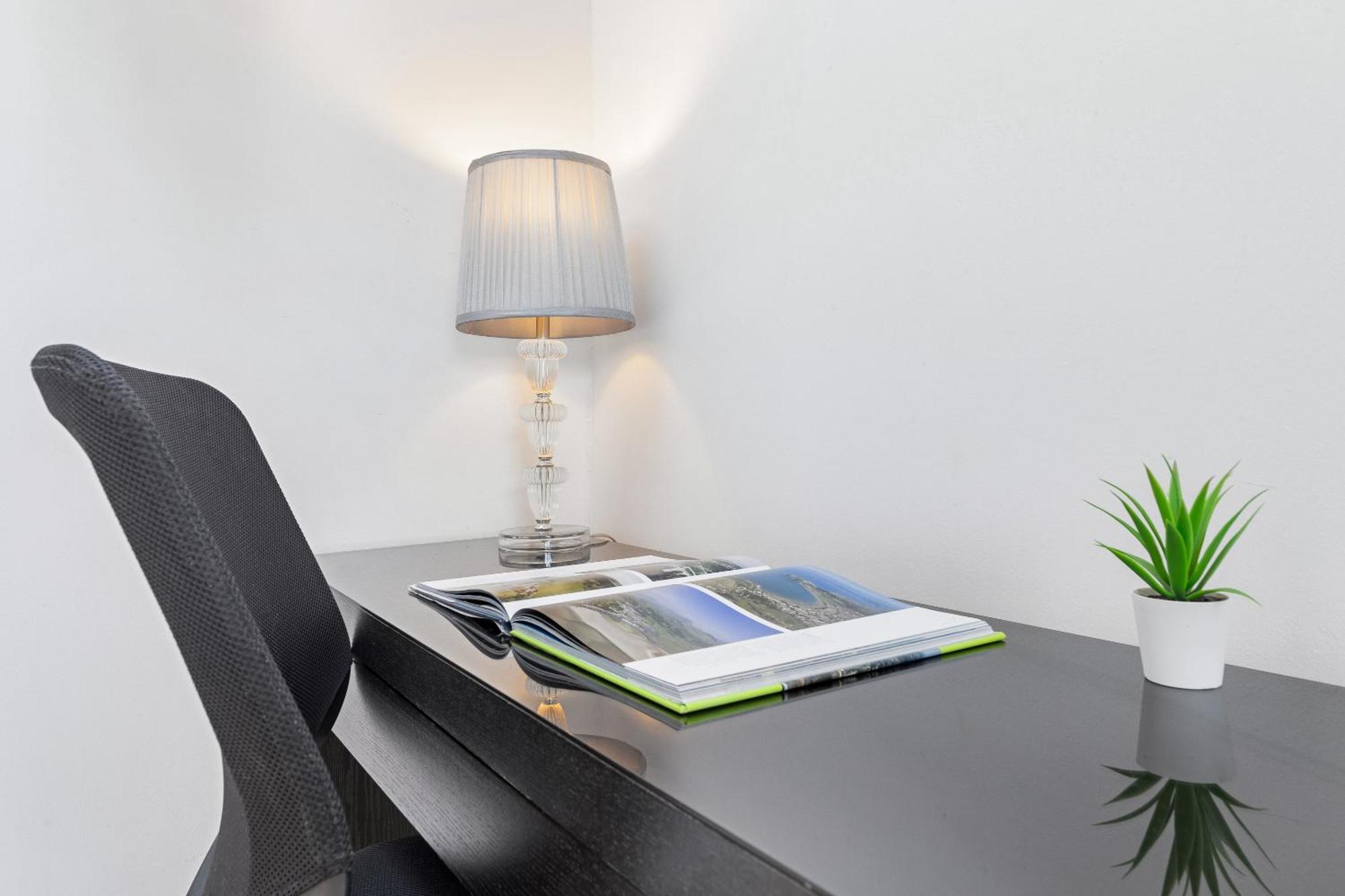 Luxury 4-Bedroom Modern Flat In Central London Steps From Station, Sleeps 9 In Style! Eksteriør bilde