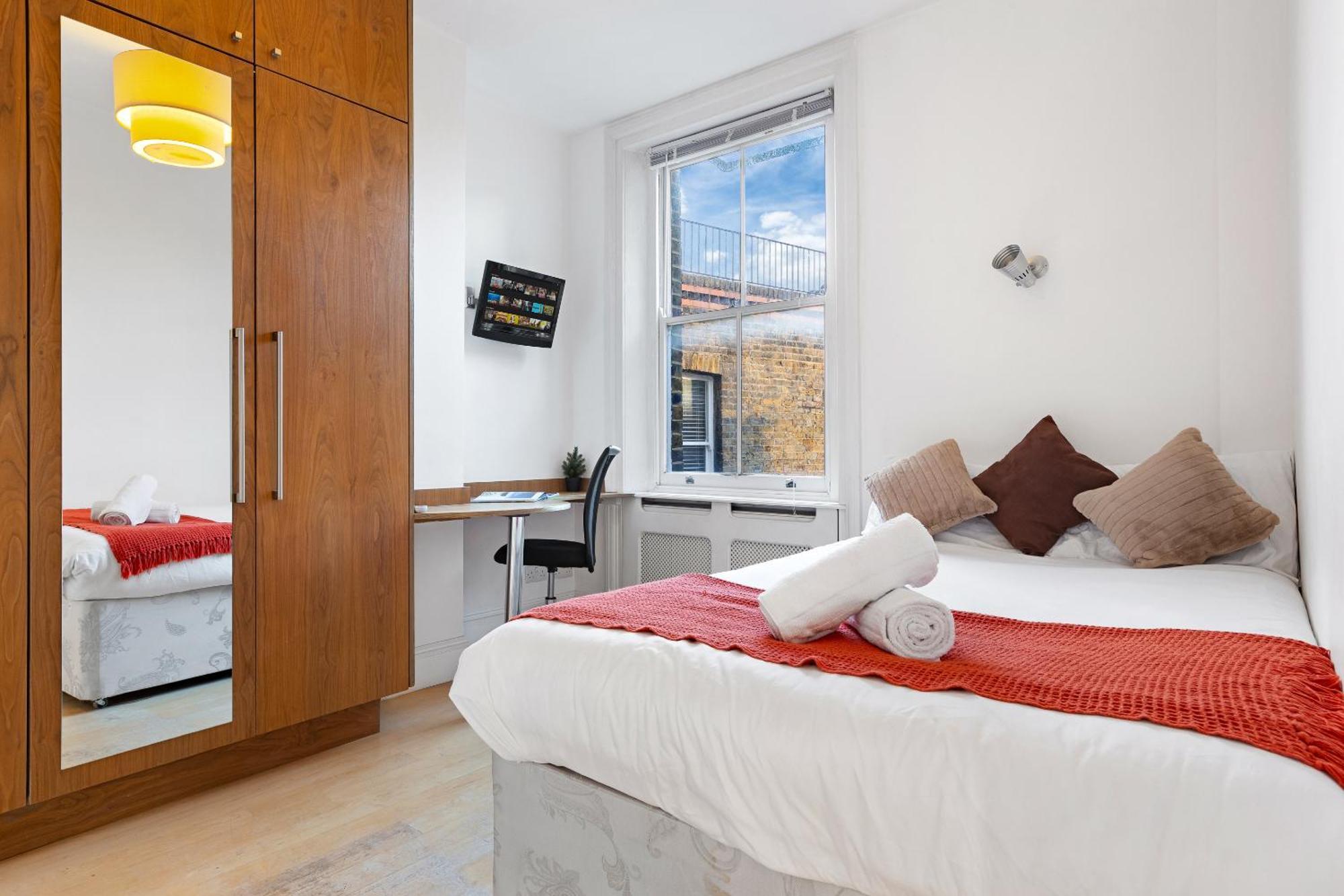 Luxury 4-Bedroom Modern Flat In Central London Steps From Station, Sleeps 9 In Style! Eksteriør bilde